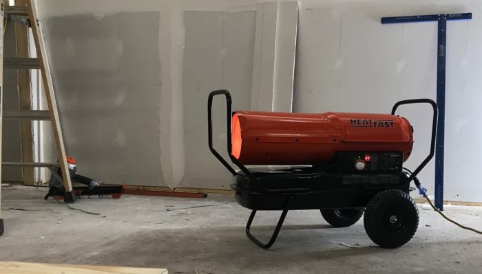 HeatFast HF175K 175,000 BTU Forced Air Kerosene Heater with Thermostat - Image 4