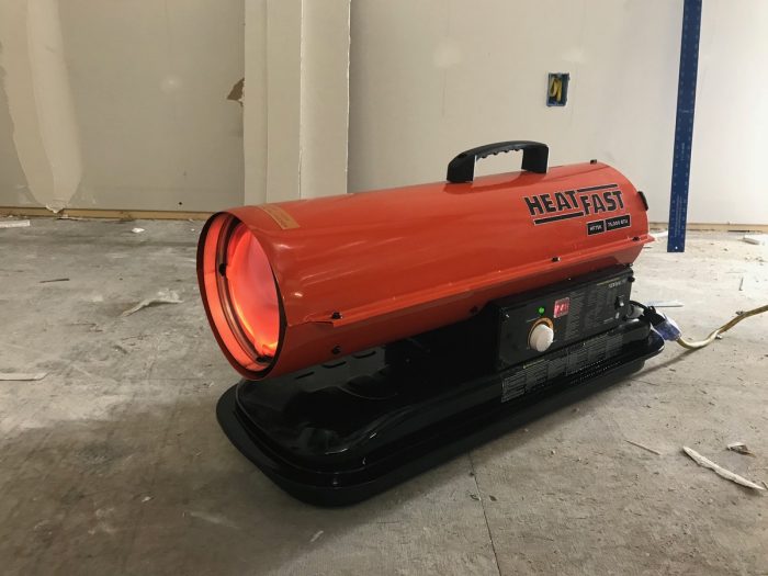 HeatFast HF215K 215,000 BTU Forced Air Kerosene Heater with Thermostat - Image 9