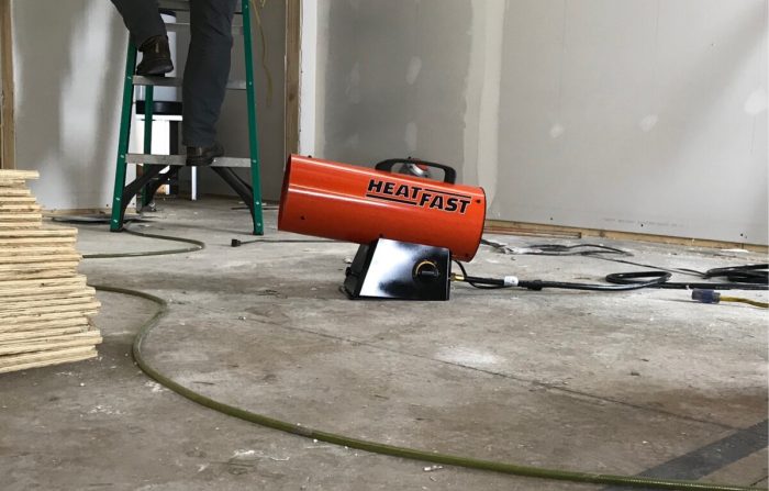 HeatFast HF60G 60,000 BTU LP Forced Air Heater with Variable Heat Control - Image 2